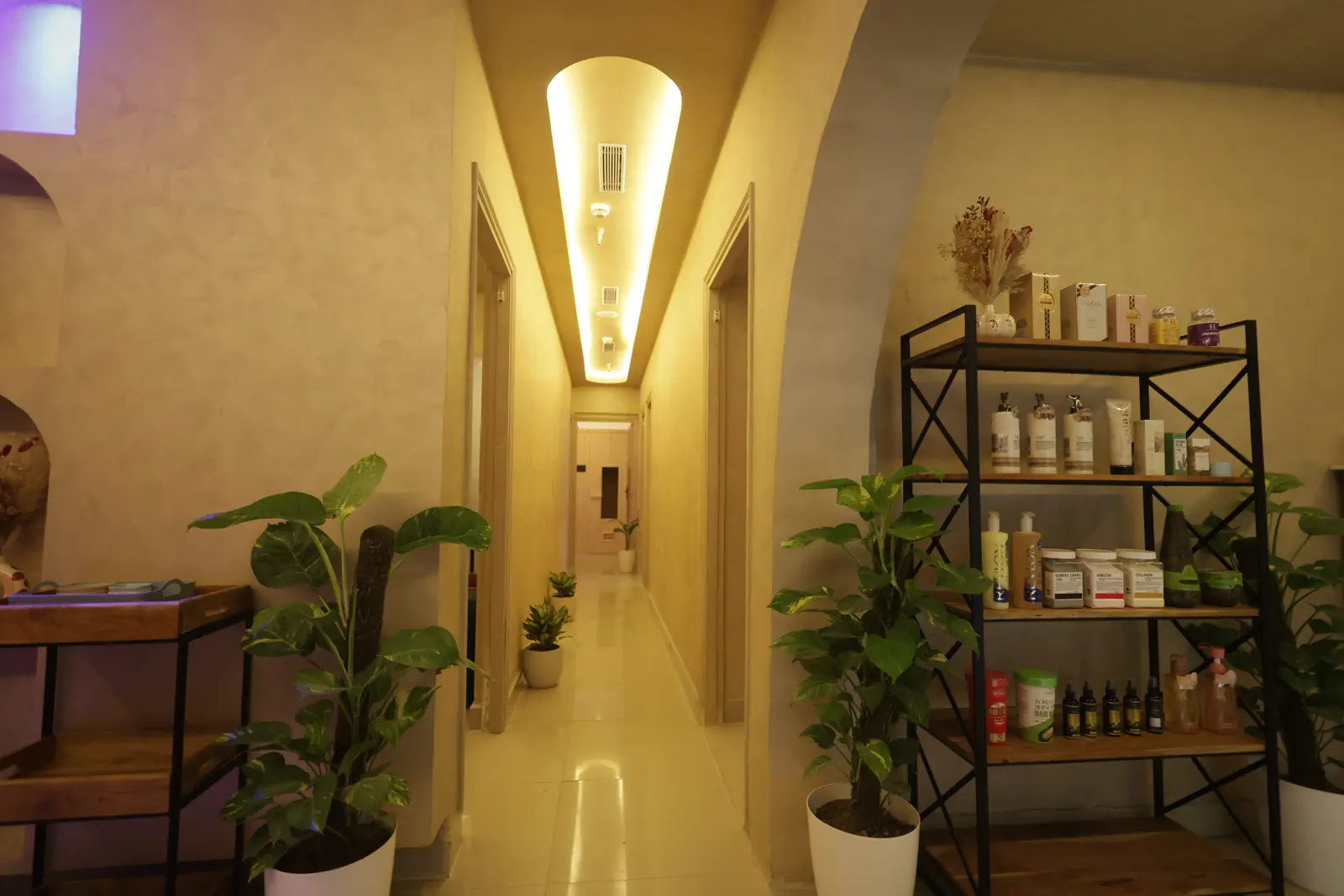 Maris & Terra — the best luxury spa experience in Noida (Sector 75 sanctuary)